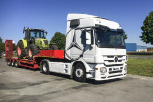 Dépannage d'un tracteur agricole