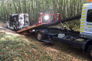 Extraction de véhicule incendié